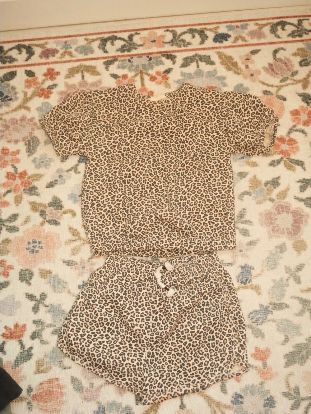 Jessica Simpson Kids Leopard Print Short Set - Beige and Black